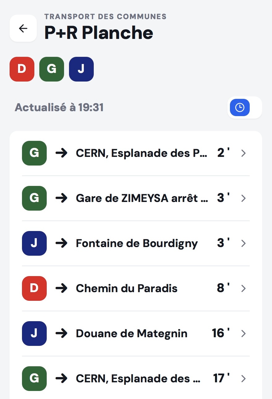 Écran de l'application affichant les prochains départs à un arrêt